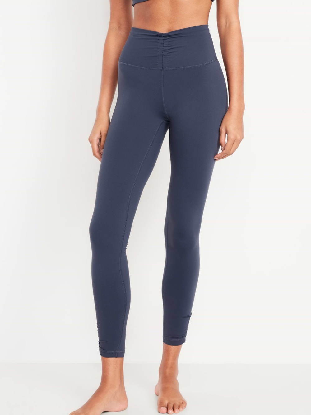 NIP- Old Navy - XL. StudioSmooth High Rise Ruched Ankle Leggings